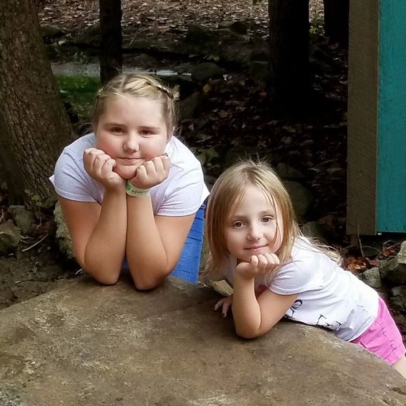 Meet your Posher, Melissa - Picture 1 of 1